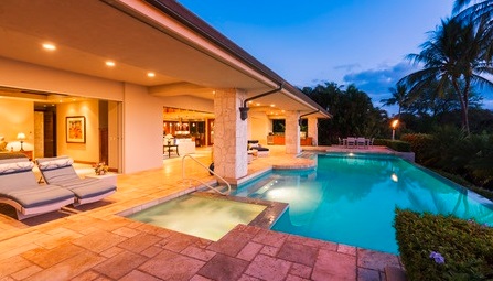 Pool Doctor Cape Coral huge house with a beatiful well maintained swimming pool